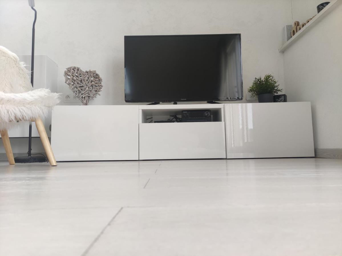*** Biezoe *** Apartment Brakel Bagian luar foto